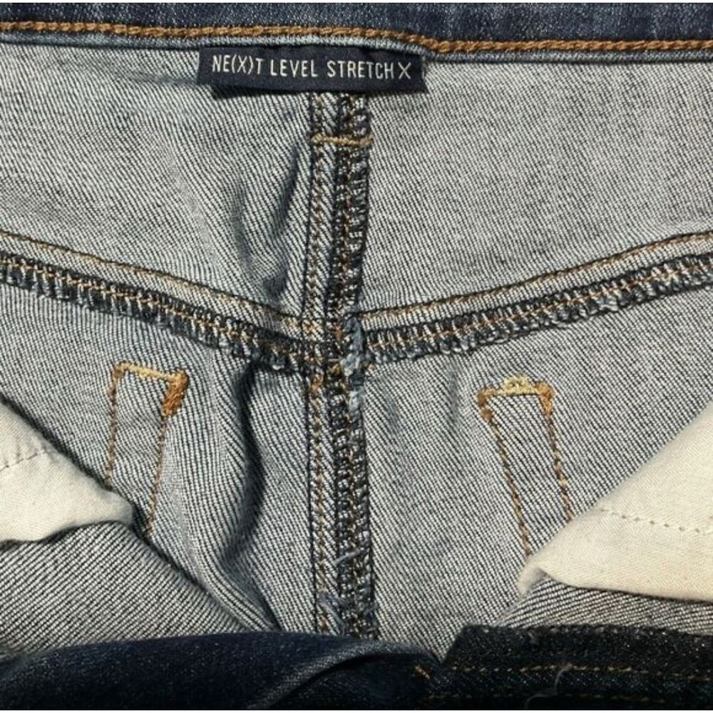 American Eagle Distressed Denim Mini Skirt Women's Size 2 Y2K Grunge - Picture 4 of 6